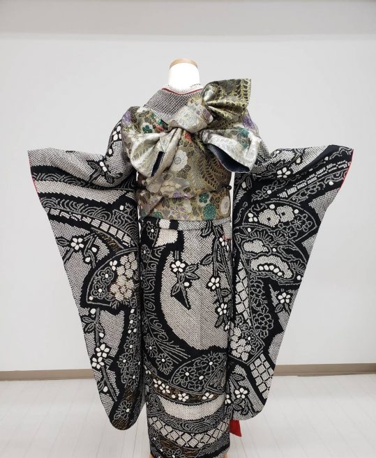 総絞り！◇ 振袖セット ◇165.5cm帯小物付黒白フルセットKS13 総絞り