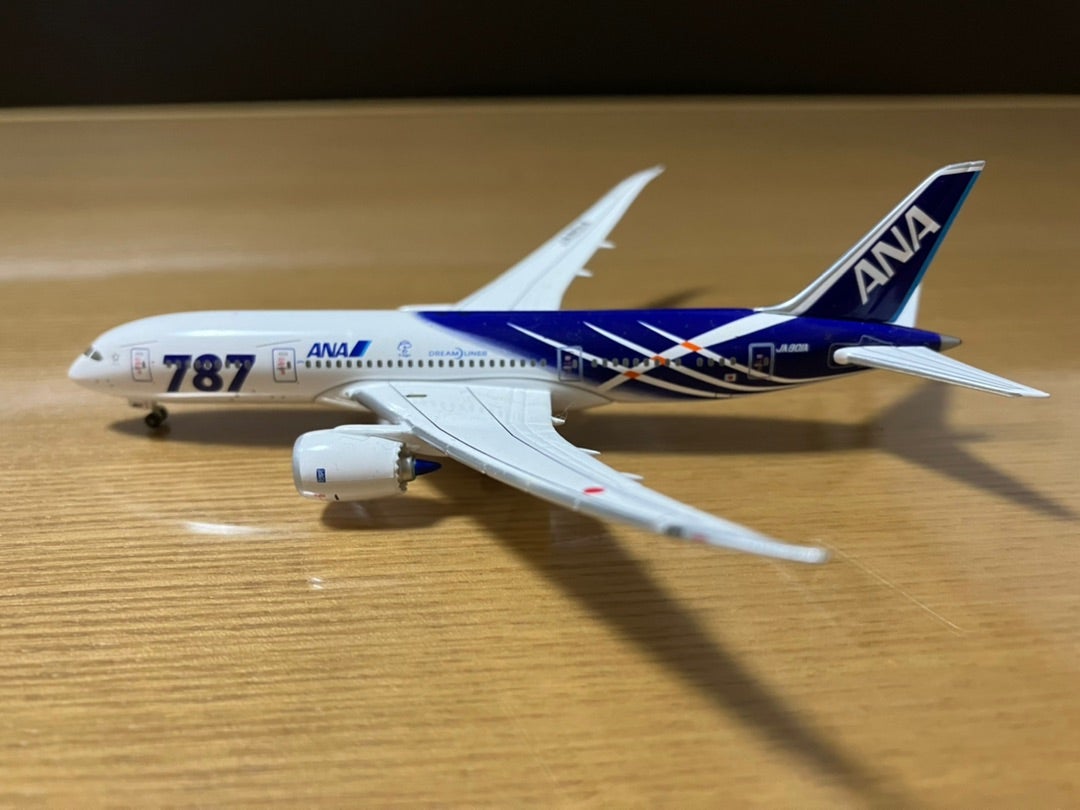 ANA ボーイングBoeing 787-8 スケール1/200 新品 ハセガワ 1/200 ANA